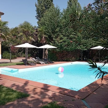 كابري B&B Villa Delle Palme المظهر الخارجي الصورة